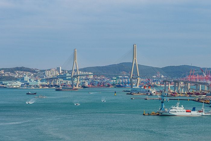 [인터뷰] 택시 기사에 ‘바가지’ 쓴 영국 관광객 돈 3시간 만에 되찾아준 부산경찰