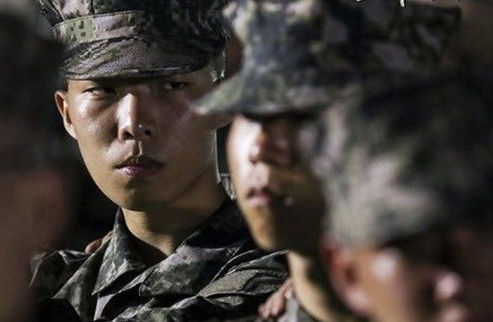 해병대 전역까지 딱 ‘5개월’ 밖에 안 남은 ‘악뮤’ 이찬혁