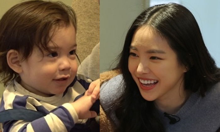 ‘예쁜 누나’ 손나은 품에 쏙 안겨 우유 마시며 행복해하는 건후