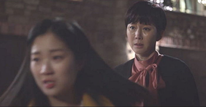 예서가 혜나와 ‘이복 자매’ 사실 깨닫고 오열하자 몰래 ‘미소’ 지은 김서형