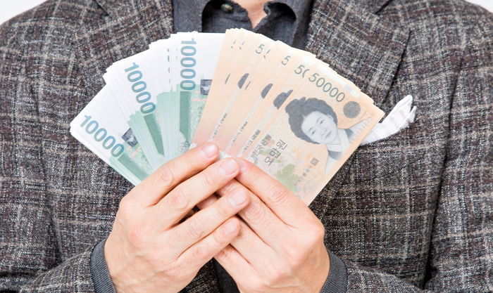 직장동료 4살 아들 때려죽여 암매장해놓고 보육비까지 챙긴 30대 남성