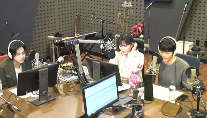 어제(10일)자 라디오에서 의외의 가창력 뽐낸 ‘SKY 캐슬’ 송건희