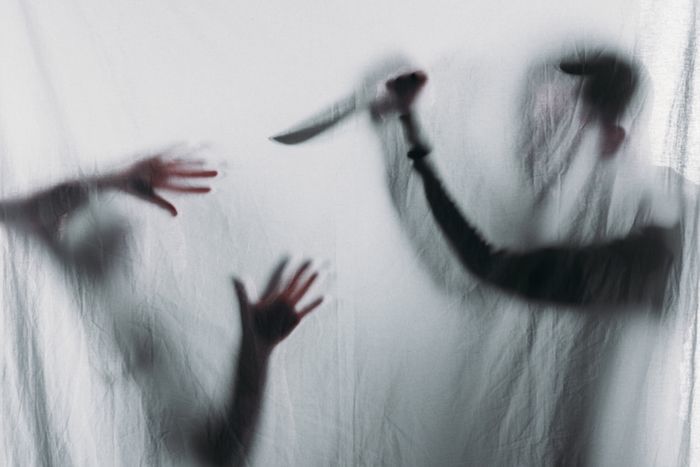 아내 번호 알려주지 않는다며 딸 흉기로 살해한 ‘인면수심’ 70대 남성