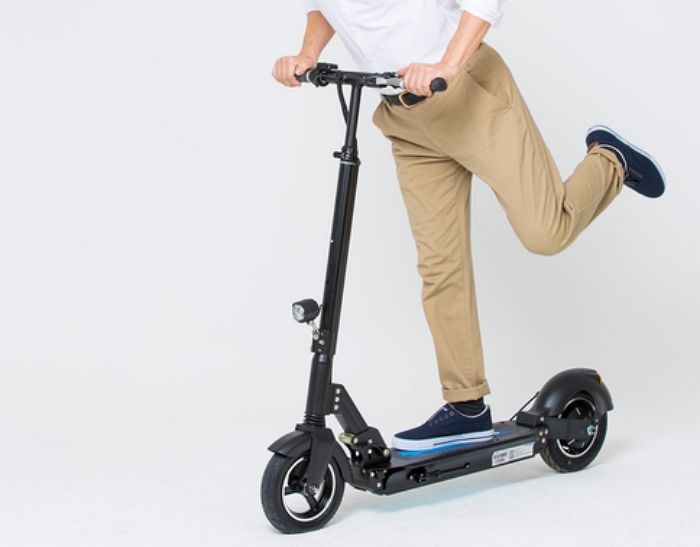 대낮에 1억원 든 금고 통째로 훔쳐 ‘킥보드’에 싣고 도주한 20대