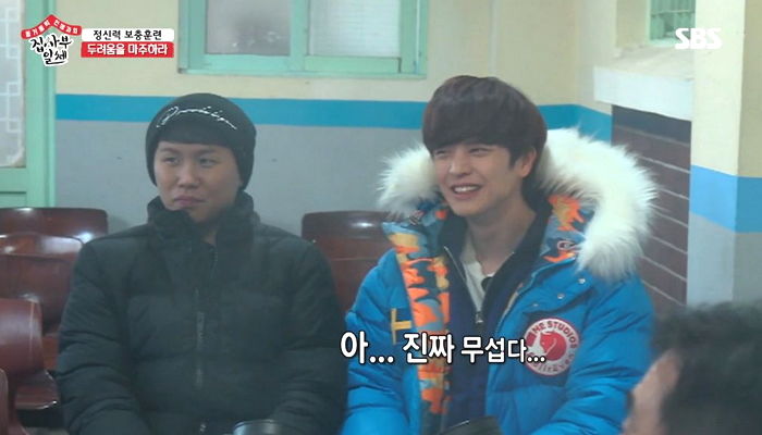 ‘화생방’ 가스에 당황한 육성재에 먼저 방독면 채워 준 ‘군필’ 형 양세형