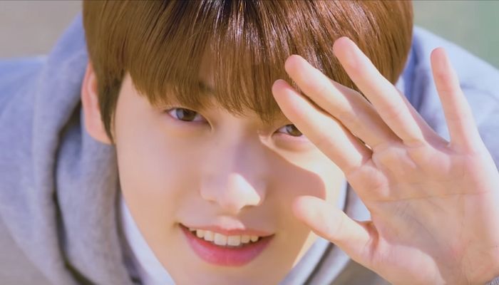 오늘(14일) 빅히트가 공개한 ‘방탄소년단 동생’ 그룹 TXT 두번째 멤버