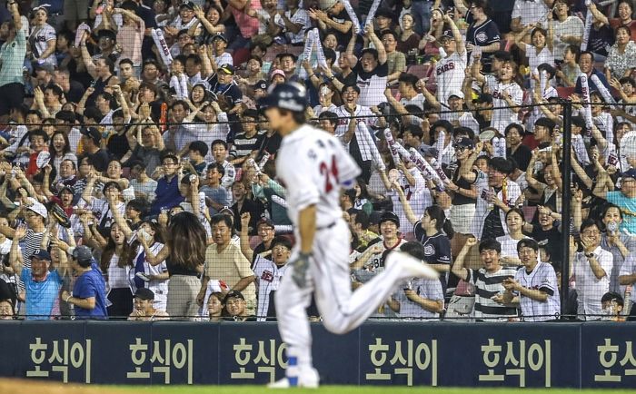 ‘열혈 캡틴’ 오재원, 2019시즌도 두산의 ‘캡틴’으로 활약한다