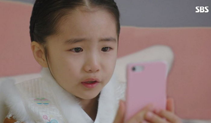 “어마마마 보고 싶습니다♥”···장나라에게만 애교 철철 넘치는 ‘황후 짱팬’ 아리공주