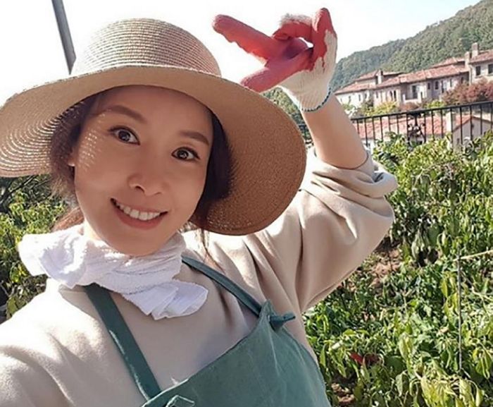 “내 아들이 돼줘서 고마워♥”···찬희 팬 계정에 댓글 잘못 남긴 ‘우주 엄마’ 이태란