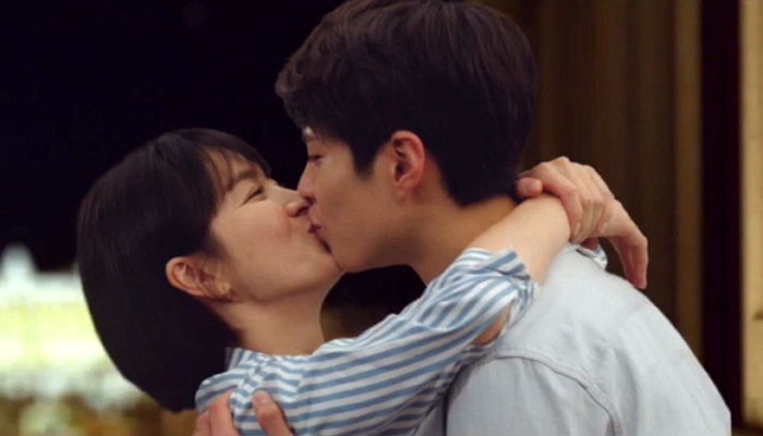 12살 차면 궁합도 안 본다(?)”···나이 차 무색하게 하는 드라마 속 '띠동갑' 커플 5 - 인사이트 12살 차면 궁합도 안 본다(?)”···나이 차 무색하게 하는 드라마 속 '띠동갑' 커플 5 - 인사이트