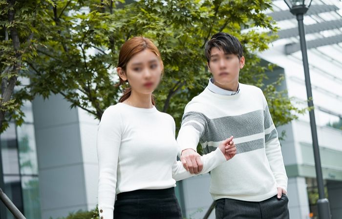 4년간 여자친구 335번 속이고, 공문서위조해 ‘3억원’ 뜯어낸 30대 남친