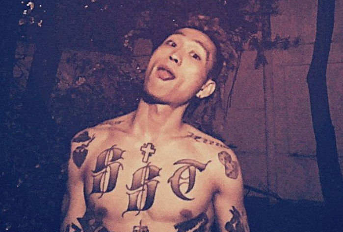 ‘폭행 논란’ 이후 인스타 라이브서 신곡 깜짝 공개한 씨잼