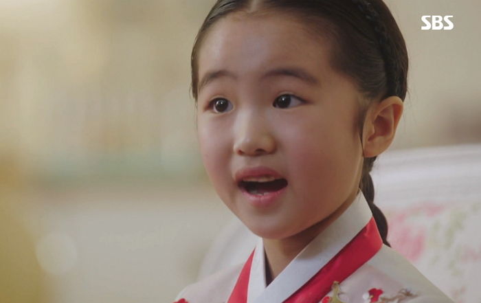 ‘3개 국어’ 찰떡같이 소화한 ‘황후의 품격’ 아리공주의 놀라운 연기력