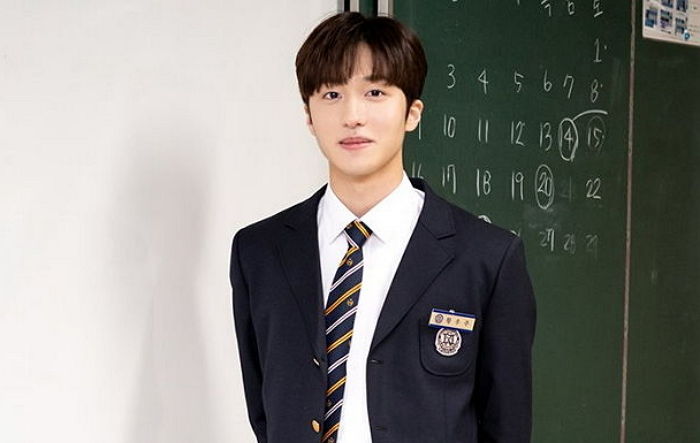 “훗, 나 레알 우주야”···고독방 들어와 ‘엽사’ 풀며 ‘비글미’ 폭발 시킨 찬희