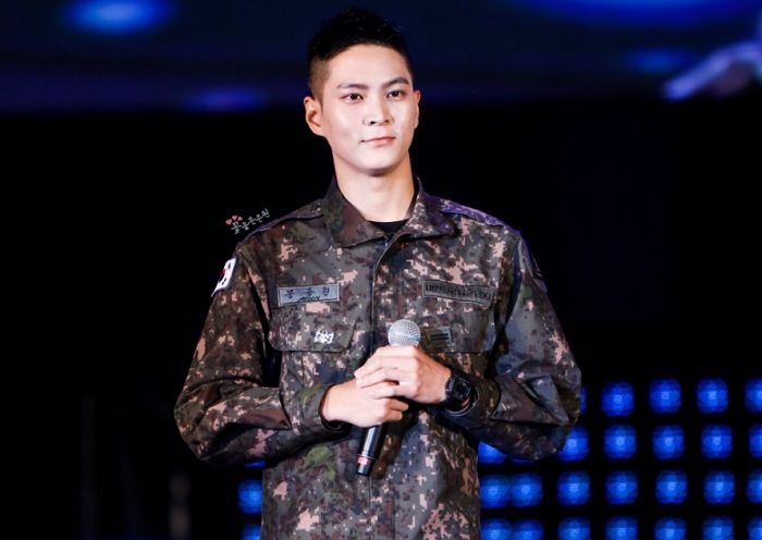 파격적인 ‘초밥컷’(?)까지 완벽하게 소화하는 ‘백골부대 조교’ 주원의 늠름한 근황