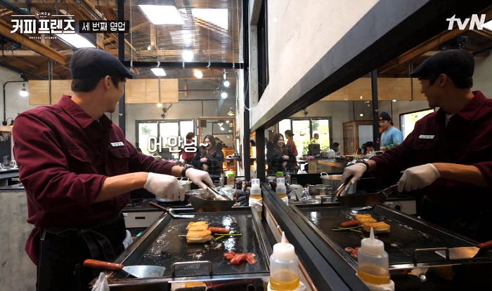 오래된 팬 얼굴 기억하고 ‘먼저 인사’해 주는 ‘소 스윗’ 유연석