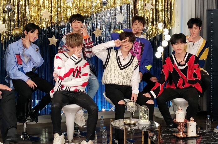 ‘6년 연습’ 끝에 데뷔 확정된 기쁨에 ‘하트’ 날리며 라이브 방송한 어제자 방예담