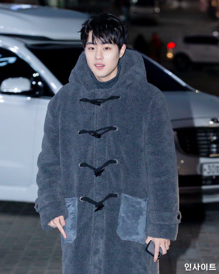 반항기 넘치는 ‘SKY캐슬’ 모습과 달리 복슬복슬한 털옷 입고 ‘멍뭉미’ 뽐낸 조병규