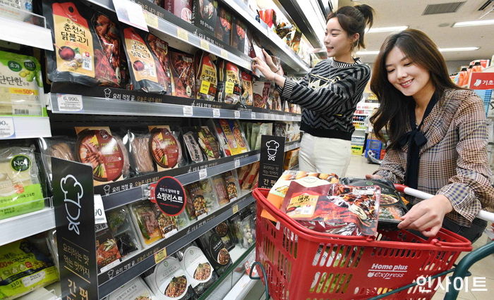 홈플러스 익스프레스, ‘신선·간편식’ 전문 매장으로 인기 폭발