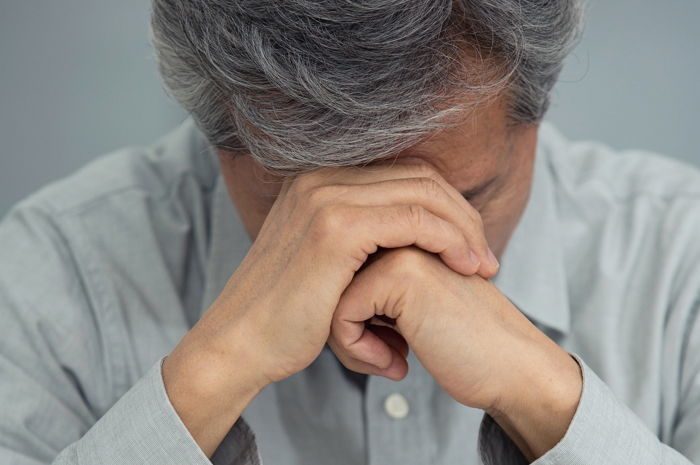 아버지에게 ‘술+담배’ 심부름 시키고 대화 단절한 ‘18살’ 아들