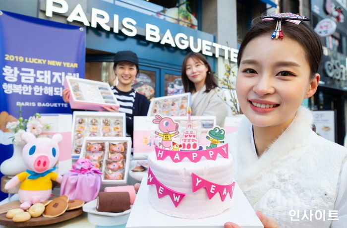 “행복한 명절 보내세요!”…파리바게뜨, 돼지 캐릭터 ‘굴리굴리’ 설 선물 출시