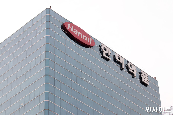 한미약품, 자체 개발한 제품들로 2018년 매출 1조 160억원 달성