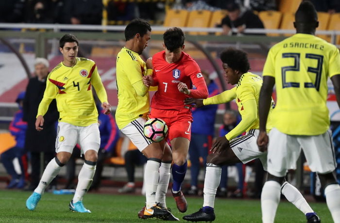 “한국 축구 대표팀, 오는 3월 콜롬비아와 친선 경기 치를 가능성 크다”