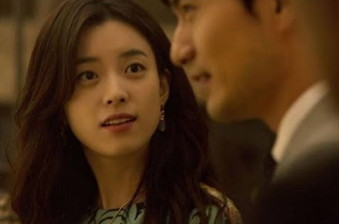 “성형해서 예뻐진 친구가 주변 모든 사람의 ‘외모’를 지적합니다”