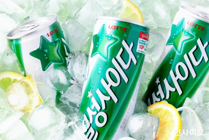 독보적 1위 달리는 69살 ‘청량甲’ 칠성사이다의 톡 쏘는 매력 포인트