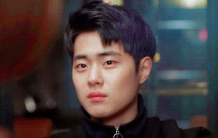 집 구할 돈 없어 ‘200만 원’ 중고차에서 먹고 자는 조병규에 동거 제안한 아이돌