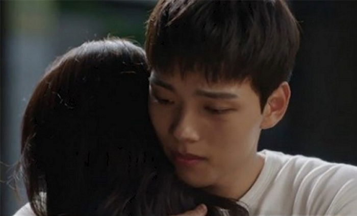 “자취방 월세 낼 돈 없어 대성통곡한 날, 익명으로 30만원이 입금됐습니다”