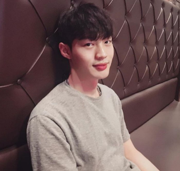 남친짤 신흥 강자로 떠오른 ‘키 185cm’ 훈남 모델의 넘사벽 비주얼