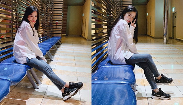 ‘흰 셔츠+청바지룩’ 완벽 소화하며 청순미 폭발한 어제자 ‘예서’ 김혜윤