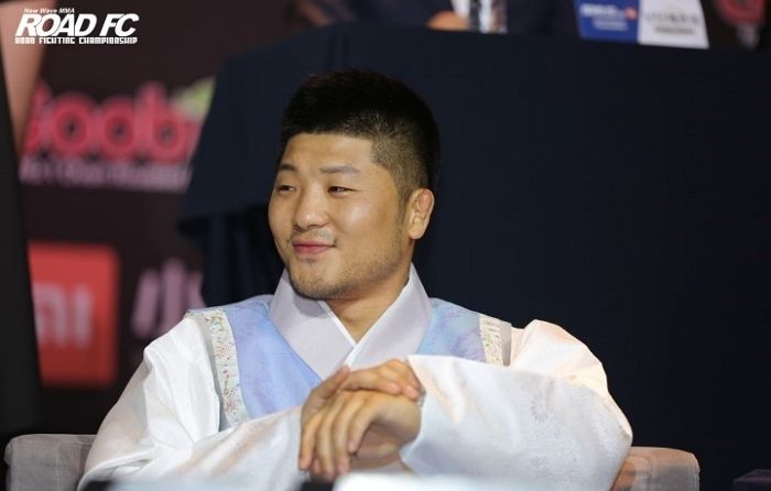 “걔가 누구더라” 과거 권아솔과 ‘디스전’ 벌이고도 누군지도 기억못한 UFC 챔피언