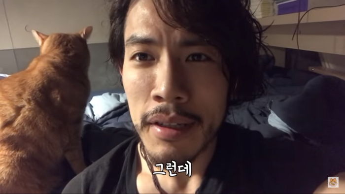 4년간 얼굴 숨겼던 인기 유튜버가 ‘실물 공개’하면 생기는 일