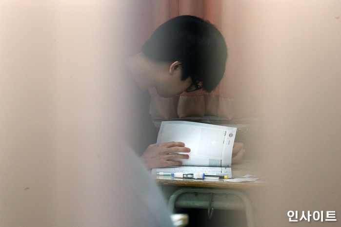 대학 떨어지고 ‘재수생’ 생활 시작한 20살 누리꾼의 가슴 뭉클한 일기