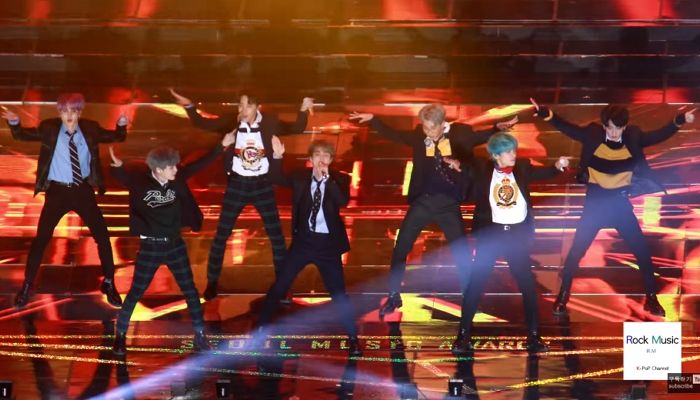 방탄 멤버들이 얼마나 격렬하게 춤추는지 보여주는 영상