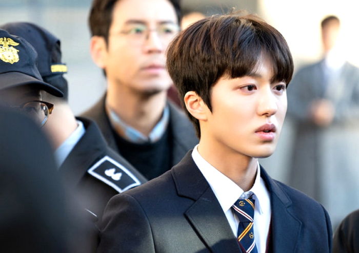 ‘SKY캐슬’ 포상휴가도 안 가고 열일해 ‘아이돌’로 컴백하는 찬희