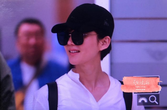 포상휴가 마치고 밝은 미소로 입국한 오늘(14일)자 ‘SKY 캐슬’ 배우들