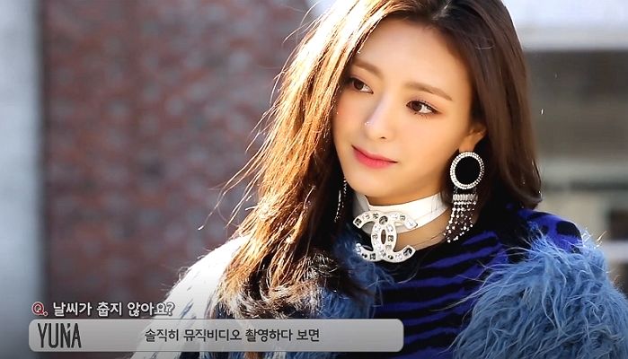 뮤비 비하인드서 완벽한 이목구비로 ‘첫사랑’ 분위기 자아낸 ‘ITZY’ 유나