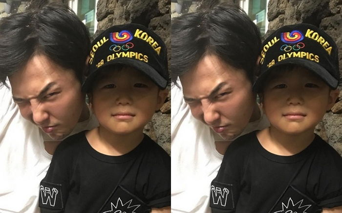 양현석이 새로 공개한 ‘빅뱅 지드래곤X아들’ 사진