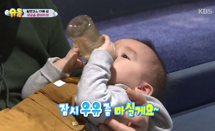 자기 거 다 먹고 윌러엄 형 우유 뺏어 먹으려 덤비는 ‘쎈캐’ 벤틀리