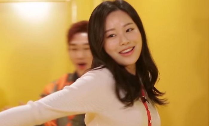 ‘클럽 MD’ 짬바(?) 자랑하며 섹시댄스 추는 박유나