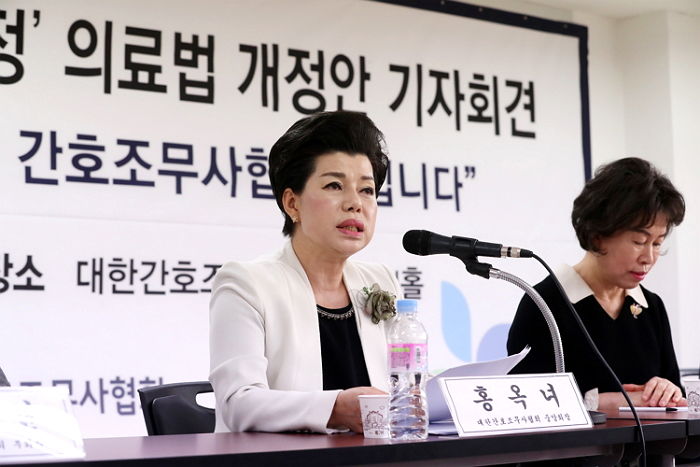 간호조무사협회 법정단체 승격 법안 제출···“간호협회, 강력 반대”