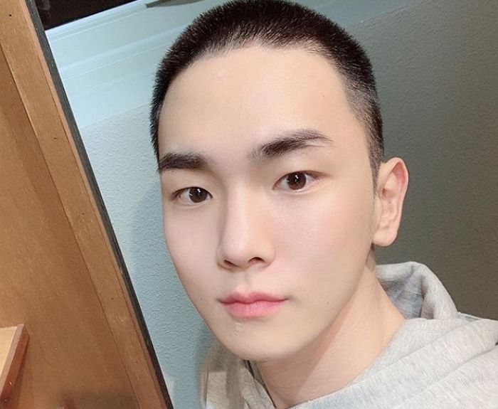 “잠시만 안녕”···오늘(4일) 나란히 입대하는 키·엔·정진운