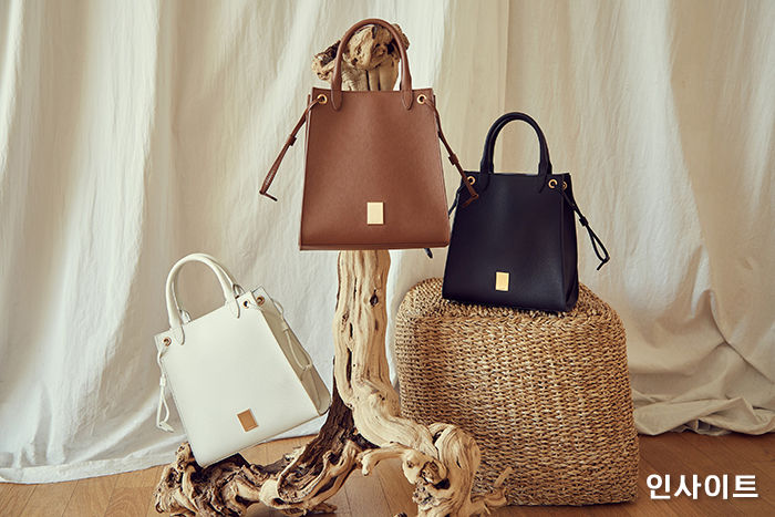 쿠론 2019년 신상 ‘멜리아 토트’ 인기…여심 훔쳤다!