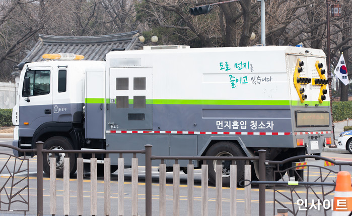 1년 동안 ‘지옥 미세먼지’ 걸러준 공기청정기 속 충격적인 필터 상태