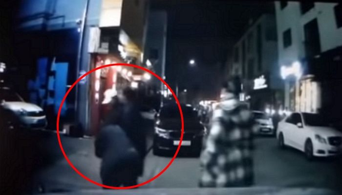 “성인 여성 3명이 아직 미성년자인 제 여동생을 ‘집단폭행’ 했습니다”