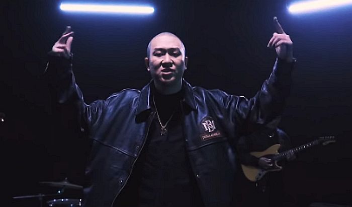 ‘30kg’ 넘게 살 빼고 신곡 발표하는 ‘훈남 래퍼’ 딥플로우