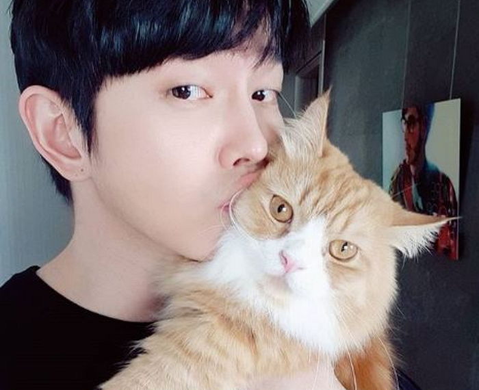 “신중하게 생각”···방송만 보고 고양이 입양하려는 사람에게 ‘일침’ 놓은 집사 윤균상